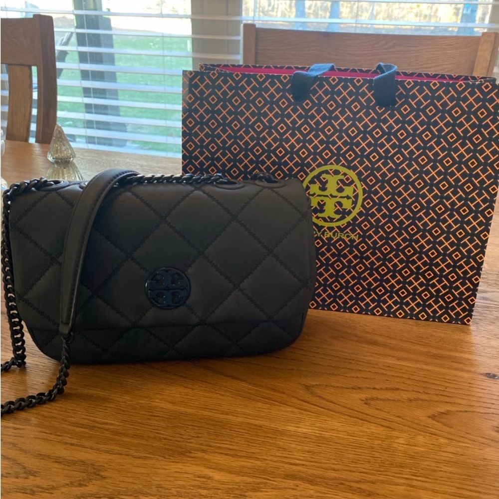 Tory Burch Willa Matte Small Black Quilted Chain Shoulder Bag